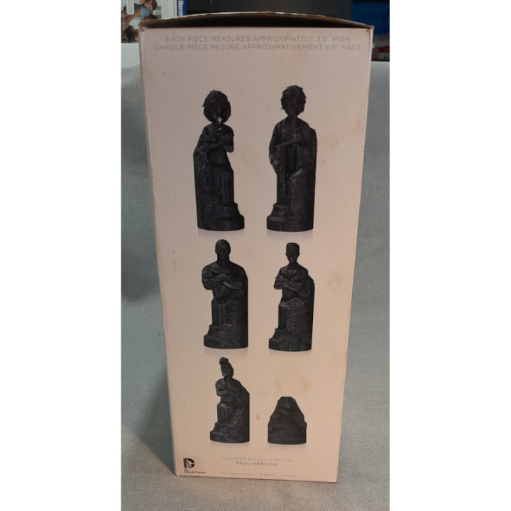 The Sandman Chess Set by Neil Gaiman Porcelain (DC-Vertigo) 2015 in NM condition